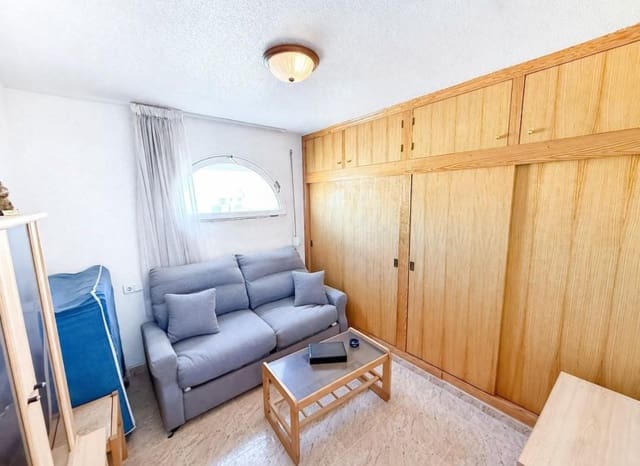 3 slaapkamer Huis te koop in El Limonar, Torrevieja met zwembad - € 160.000 (Ref: 9722687)