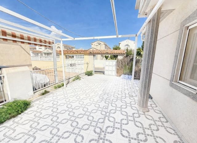 3 slaapkamer Huis te koop in El Limonar, Torrevieja met zwembad - € 160.000 (Ref: 9722687)