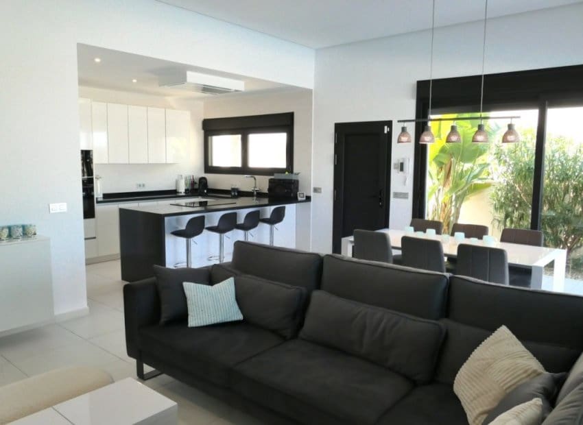 4 quarto Moradia para venda em Benijofar com piscina - 675 000 € (Ref: 9722689)