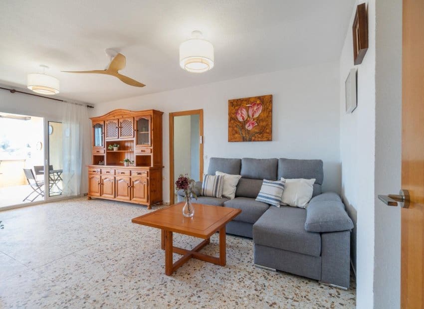3 sovrum Lägenhet till salu i Orihuela Costa med pool - 189 900 € (Ref: 9722690)