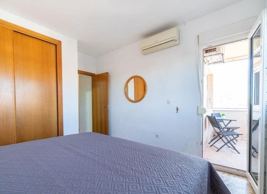 3 sovrum Lägenhet till salu i Orihuela Costa med pool - 189 900 € (Ref: 9722690)