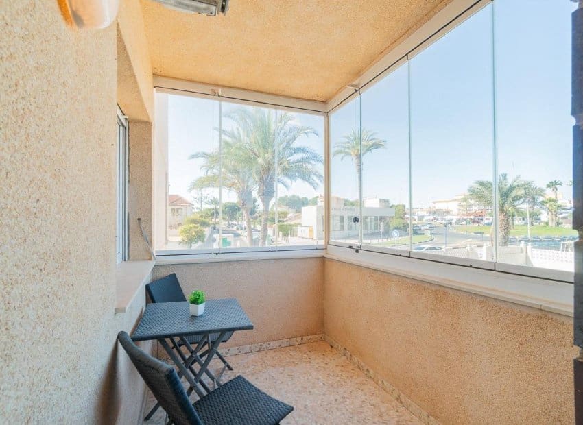 3 sovrum Lägenhet till salu i Orihuela Costa med pool - 189 900 € (Ref: 9722690)