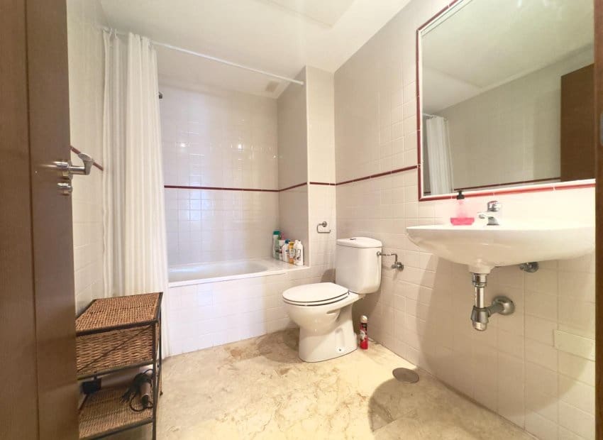 2 bedroom Apartment for sale in Punta Prima with pool - € 330,000 (Ref: 9729479)