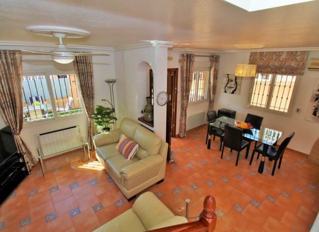 3 sypialnia Dom na sprzedaż w Playa Flamenca, Orihuela z basenem - 249 950 € (Ref: 9729481)