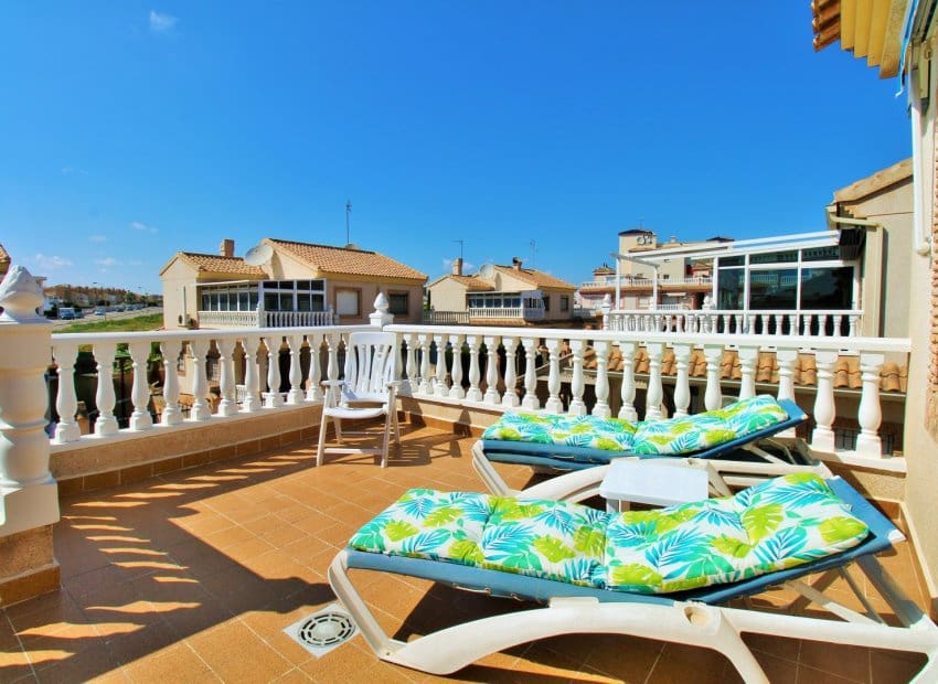 3 sypialnia Dom na sprzedaż w Playa Flamenca z basenem - 249 950 € (Ref: 9729481)