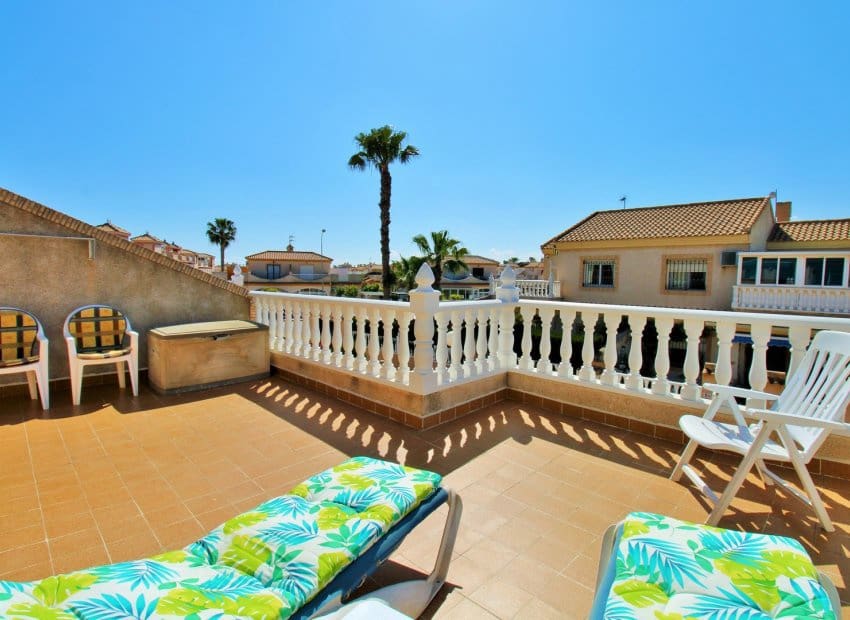 3 sypialnia Dom na sprzedaż w Playa Flamenca z basenem - 249 950 € (Ref: 9729481)