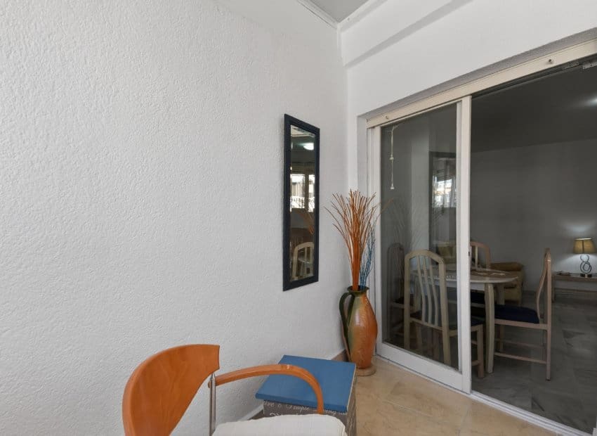 1 Zimmer Apartment zu verkaufen in Torrevieja - 127.000 € (Ref: 9729484)