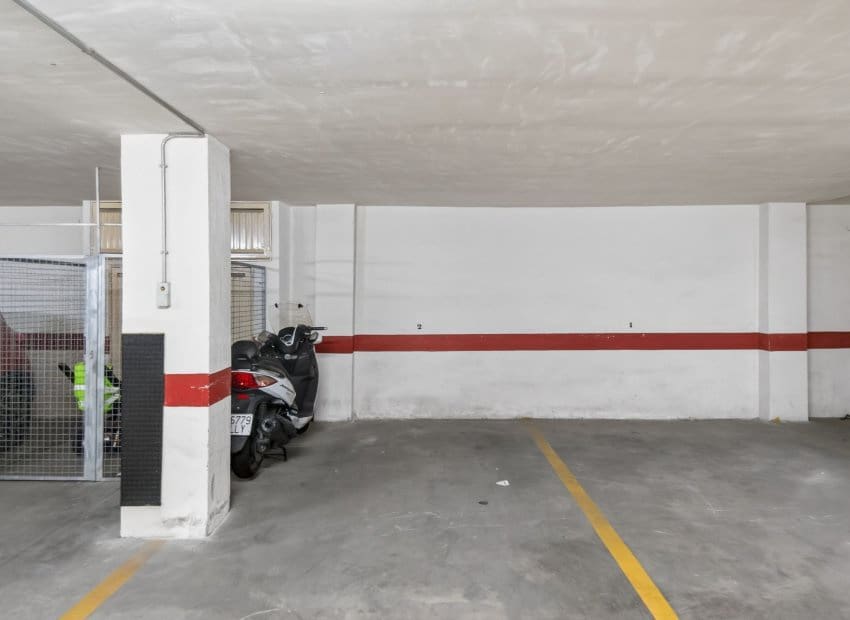 1 Zimmer Apartment zu verkaufen in Torrevieja - 127.000 € (Ref: 9729484)