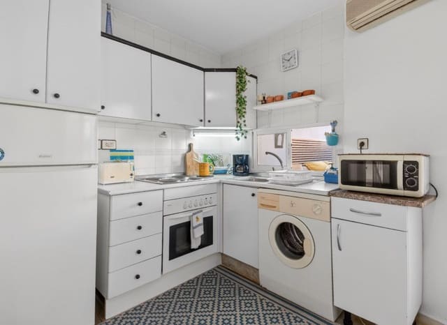 1 quarto Apartamento para venda em Playa del Cura, Torrevieja - 127 000 € (Ref: 9729484)