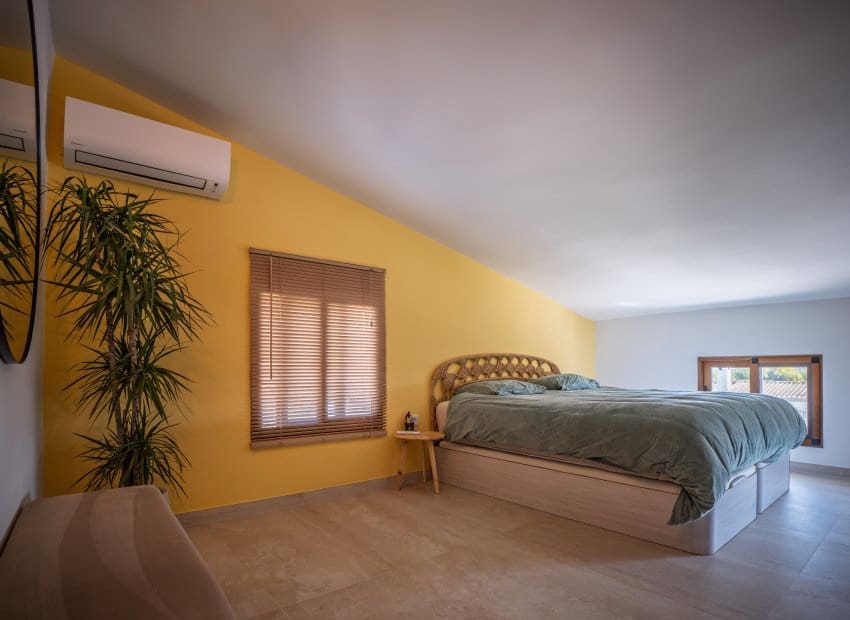 4 soveværelse Finca/Landehus til salg i La Hoya med swimmingpool - € 450.000 (Ref: 9729486)