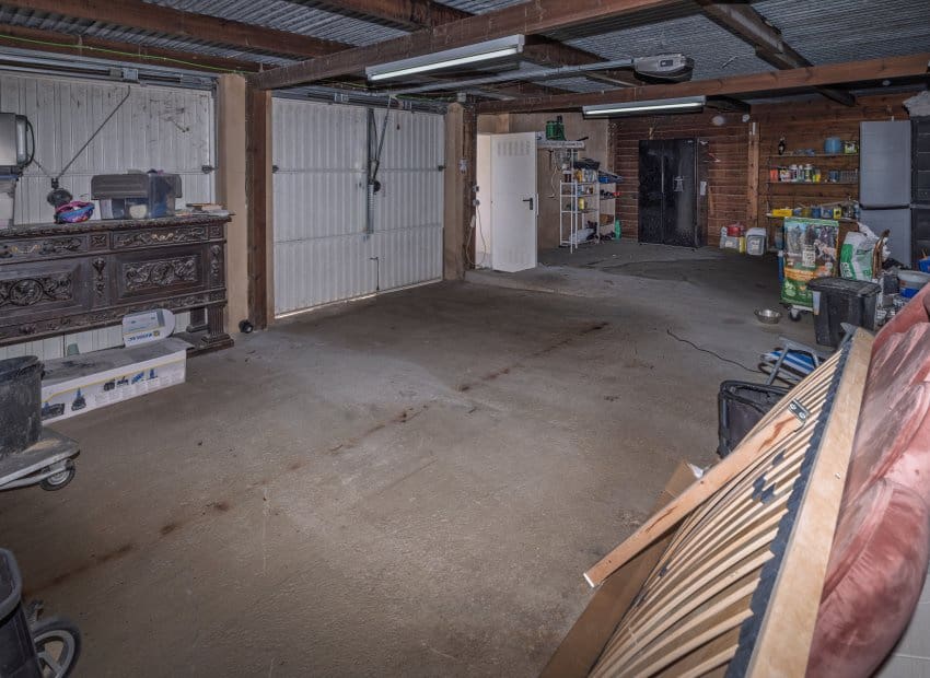 4 soveværelse Finca/Landehus til salg i La Hoya med swimmingpool - € 450.000 (Ref: 9729486)