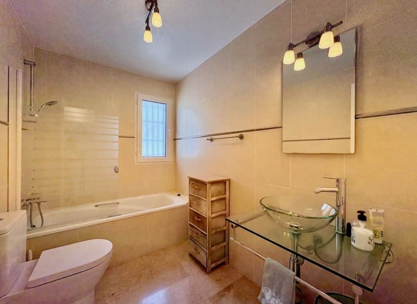 3 sovrum Villa till salu i Villamartin med pool - 289 000 € (Ref: 9733423)