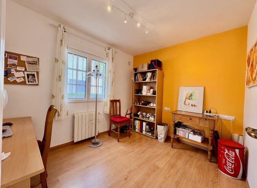 3 sovrum Villa till salu i Villamartin med pool - 289 000 € (Ref: 9733423)