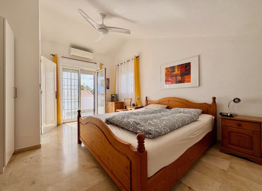 3 sovrum Villa till salu i Villamartin med pool - 289 000 € (Ref: 9733423)