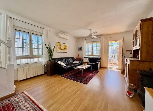 3 sovrum Villa till salu i Villamartin, Orihuela med pool - 289 000 € (Ref: 9733423)