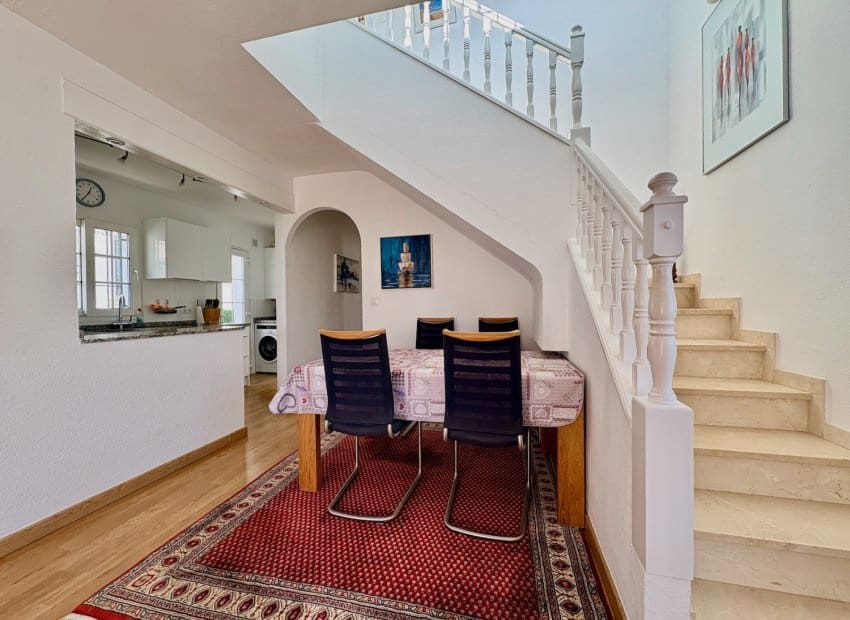 3 sovrum Villa till salu i Villamartin med pool - 289 000 € (Ref: 9733423)