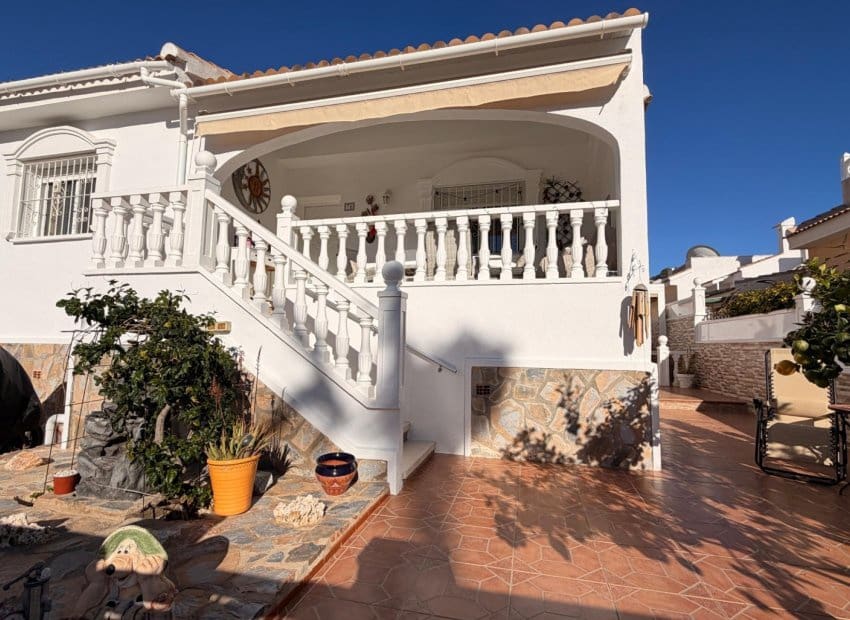 2 chambre Villa/Maison à vendre à Ciudad Quesada avec piscine - 229 900 € (Ref: 9733424)