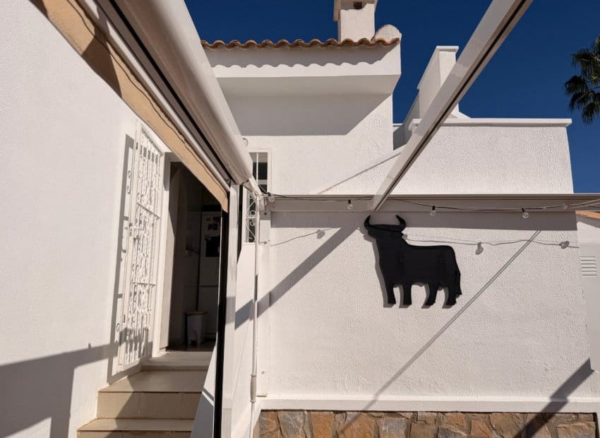 2 chambre Villa/Maison à vendre à Ciudad Quesada avec piscine - 229 900 € (Ref: 9733424)