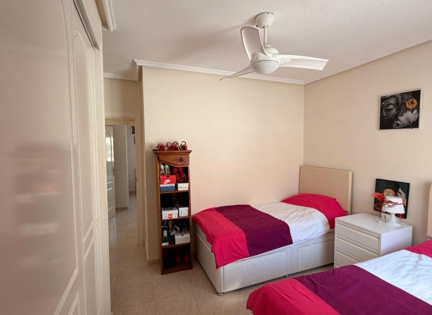 2 chambre Villa/Maison à vendre à Ciudad Quesada avec piscine - 229 900 € (Ref: 9733424)