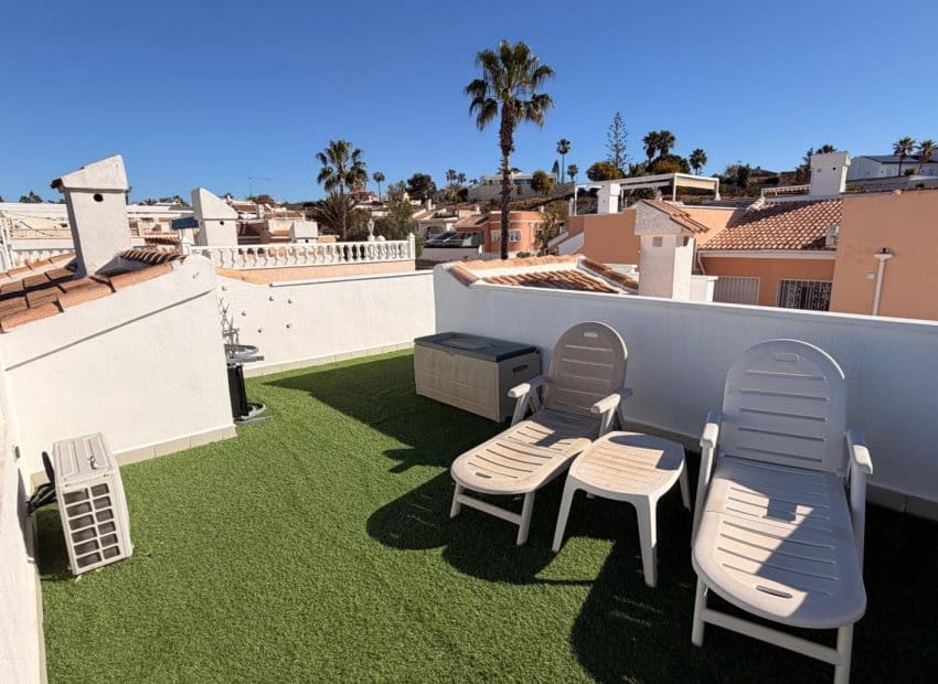 2 chambre Villa/Maison à vendre à Ciudad Quesada avec piscine - 229 900 € (Ref: 9733424)