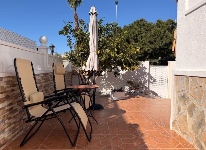 2 chambre Villa/Maison à vendre à Ciudad Quesada avec piscine - 229 900 € (Ref: 9733424)