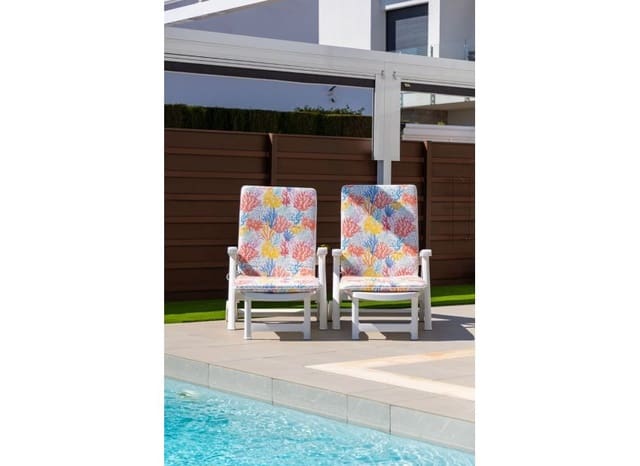 3 Zimmer Villa zu verkaufen in Vistabella, Orihuela mit Pool - 419.500 € (Ref: 9735877)