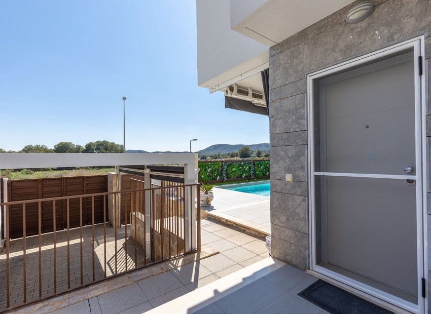 3 makuuhuone Huvila myytävänä paikassa Vistabella mukana uima-altaan - 419 500 € (Ref: 9735877)