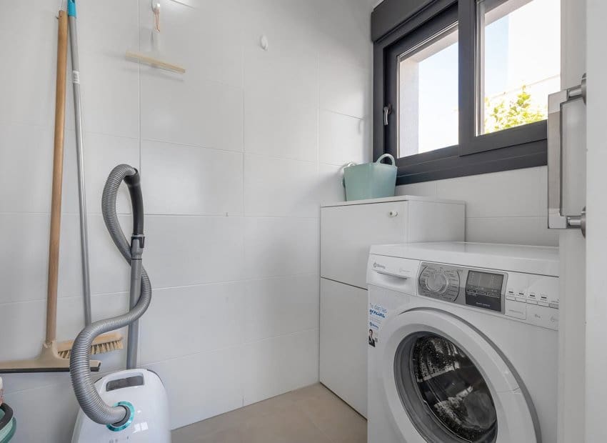 3 makuuhuone Huvila myytävänä paikassa Vistabella mukana uima-altaan - 419 500 € (Ref: 9735877)