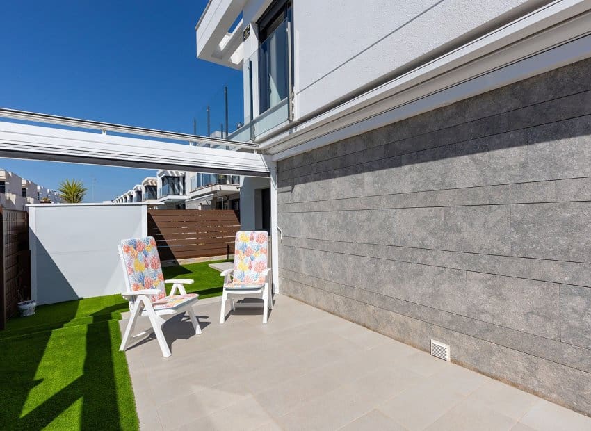 3 makuuhuone Huvila myytävänä paikassa Vistabella mukana uima-altaan - 419 500 € (Ref: 9735877)