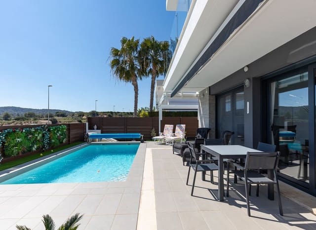 3 Zimmer Villa zu verkaufen in Vistabella, Orihuela mit Pool - 419.500 € (Ref: 9735877)