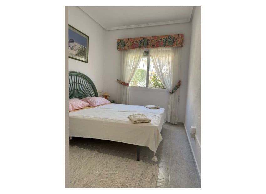 2 sovrum Lägenhet till salu i Dona Pepa med pool - 165 000 € (Ref: 9735879)