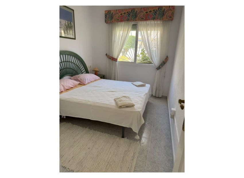 2 sovrum Lägenhet till salu i Dona Pepa med pool - 165 000 € (Ref: 9735879)