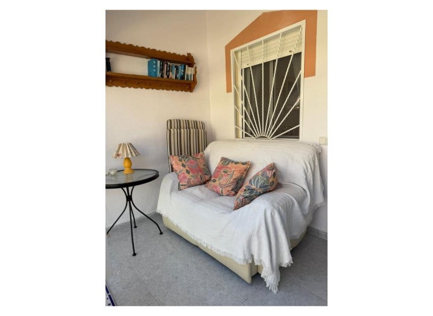 2 sovrum Lägenhet till salu i Dona Pepa med pool - 165 000 € (Ref: 9735879)