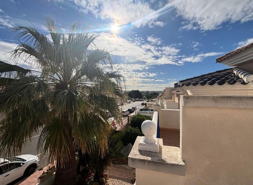 2 chambre Maison de Ville à vendre à Dona Pepa avec piscine - 164 995 € (Ref: 9735880)