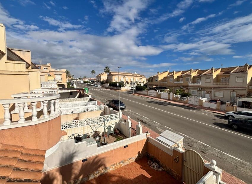 2 chambre Maison de Ville à vendre à Dona Pepa avec piscine - 164 995 € (Ref: 9735880)