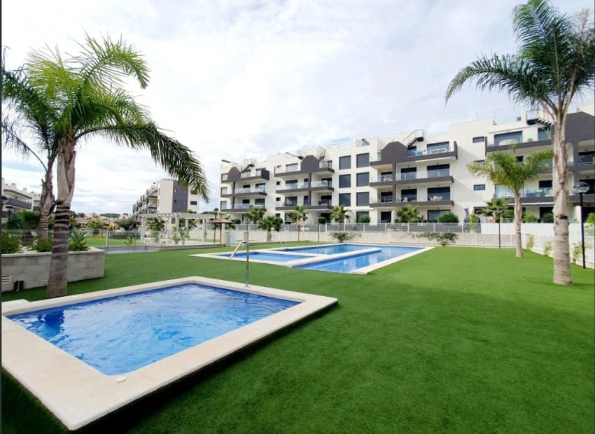 2 sypialnia Apartament na sprzedaż w Orihuela Costa z basenem - 249 900 € (Ref: 9735882)