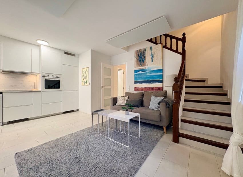 4 bedroom Apartment for sale in Cabo Roig with pool - € 390,000 (Ref: 9739155)