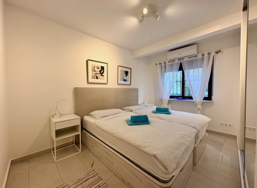 4 bedroom Apartment for sale in Cabo Roig with pool - € 390,000 (Ref: 9739155)