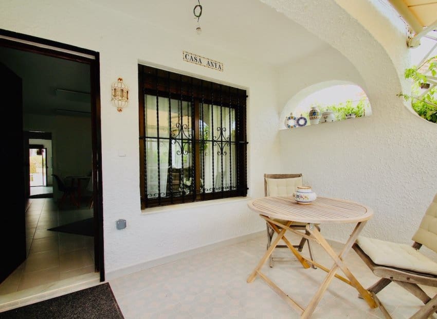 4 bedroom Apartment for sale in Cabo Roig with pool - € 390,000 (Ref: 9739155)