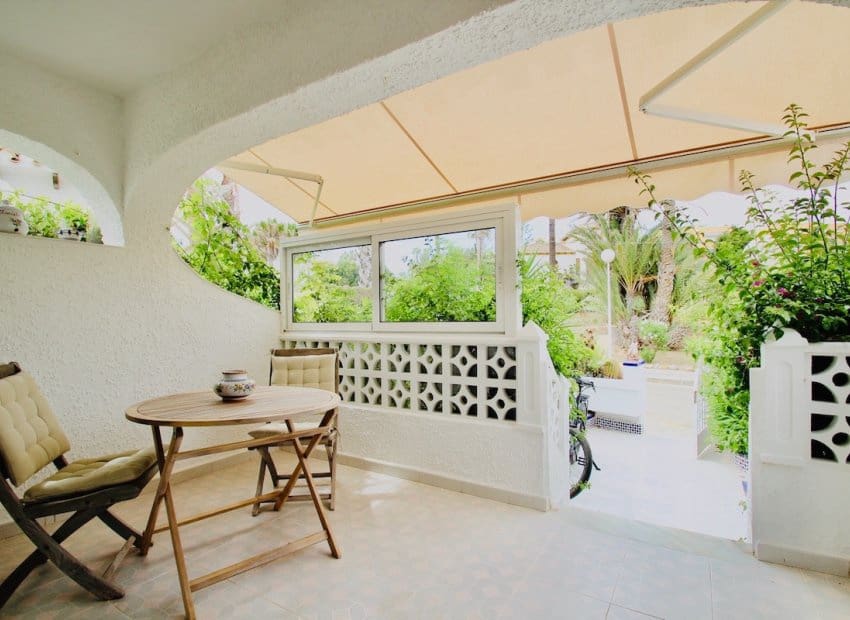 4 bedroom Apartment for sale in Cabo Roig with pool - € 390,000 (Ref: 9739155)