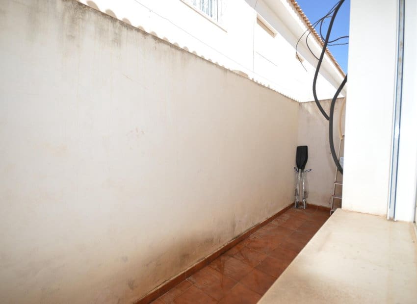 2 bedroom Apartment for sale in Los Palacios - € 95,800 (Ref: 9740219)