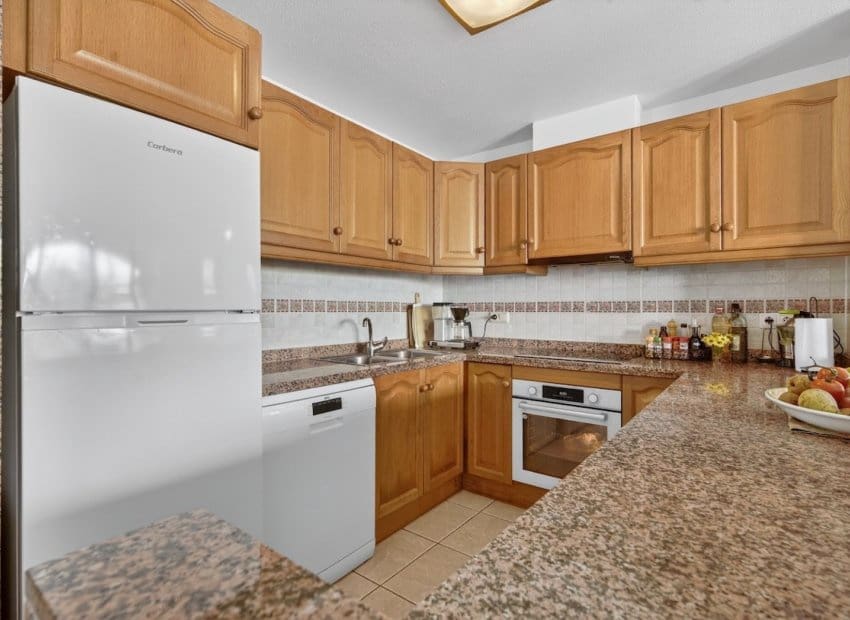 3 bedroom Apartment for sale in Gran Alacant with pool - € 366,000 (Ref: 9742170)