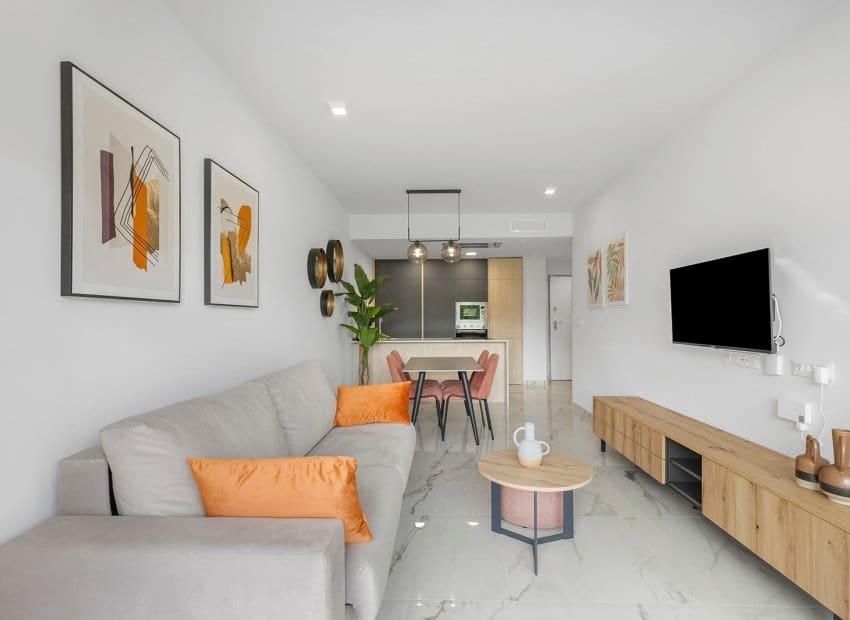 2 bedroom Apartment for sale in Los Altos - € 299,900 (Ref: 9745851)