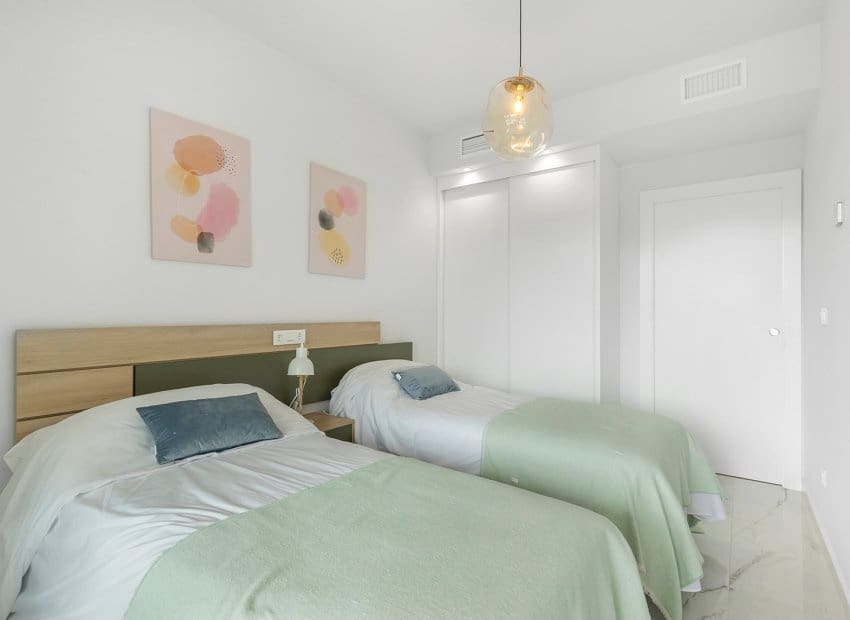 2 bedroom Apartment for sale in Los Altos - € 299,900 (Ref: 9745851)