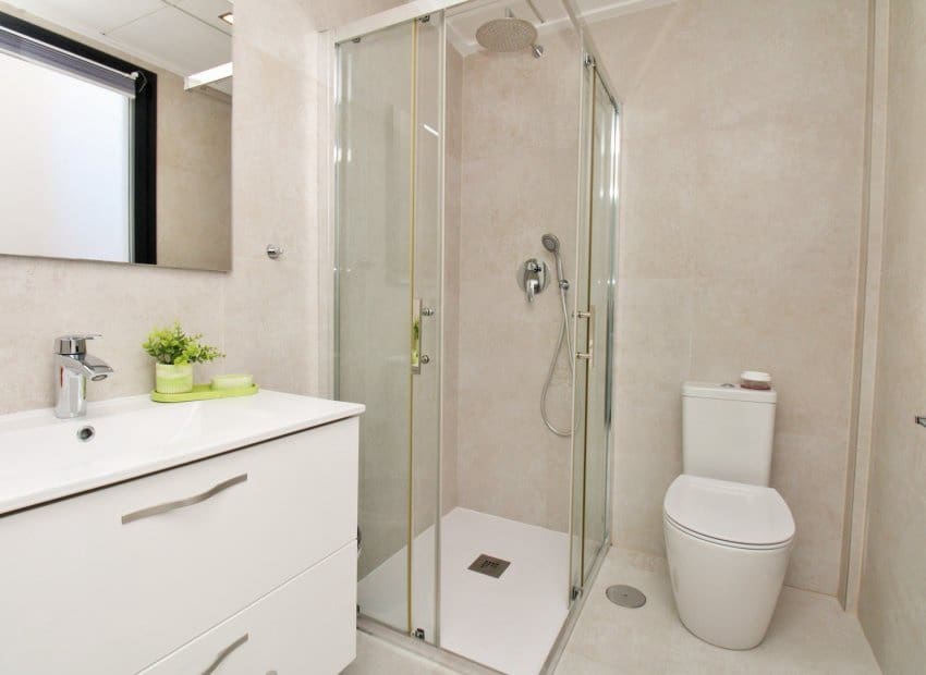 2 soverom Hus til salgs i Villamartin med svømmebasseng - € 294 990 (Ref: 9745852)