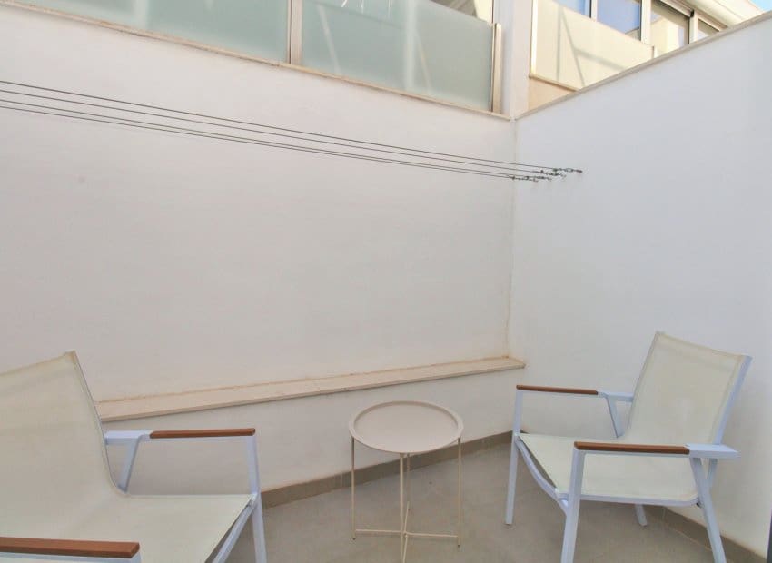 2 soverom Hus til salgs i Villamartin med svømmebasseng - € 294 990 (Ref: 9745852)