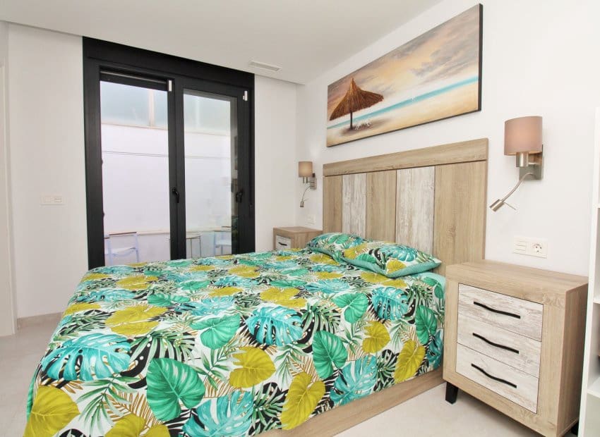 2 soverom Hus til salgs i Villamartin med svømmebasseng - € 294 990 (Ref: 9745852)