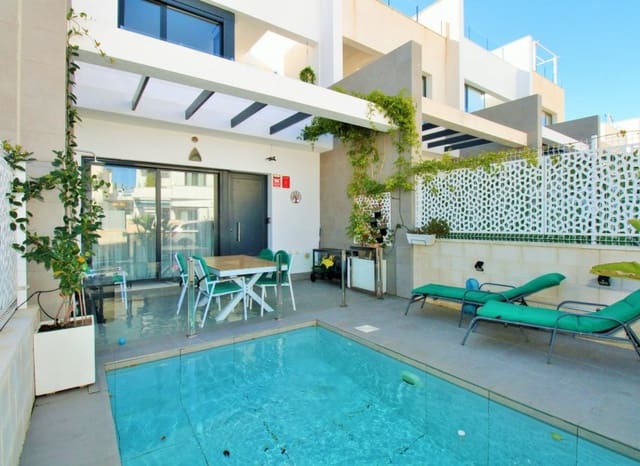 2 soverom Hus til salgs i Villamartin, Orihuela med svømmebasseng - € 294 990 (Ref: 9745852)