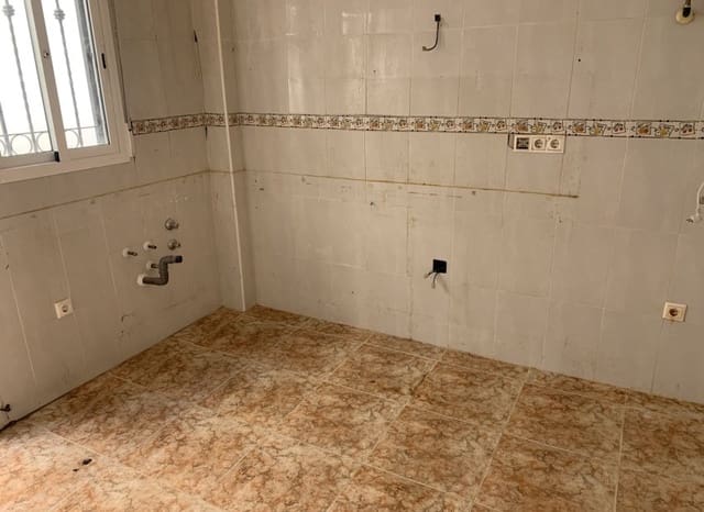 2 makuuhuone Omakotitalo myytävänä paikassa Punta Prima, Orihuela mukana uima-altaan - 189 950 € (Ref: 9745854)