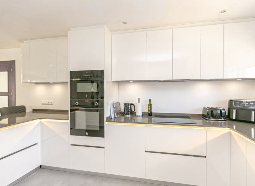 6 soverom Villa til salgs i Orihuela Costa med svømmebasseng - € 799 000 (Ref: 9745855)